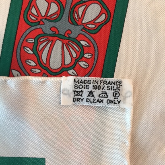 Hermes Le Song De La Licorne Scarf 90 silk - Picture 7 of 7